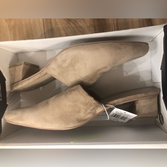 Splendid Lyn Suede Mule Heel (Women)-Tan-US Size 9M - Picture 2 of 5